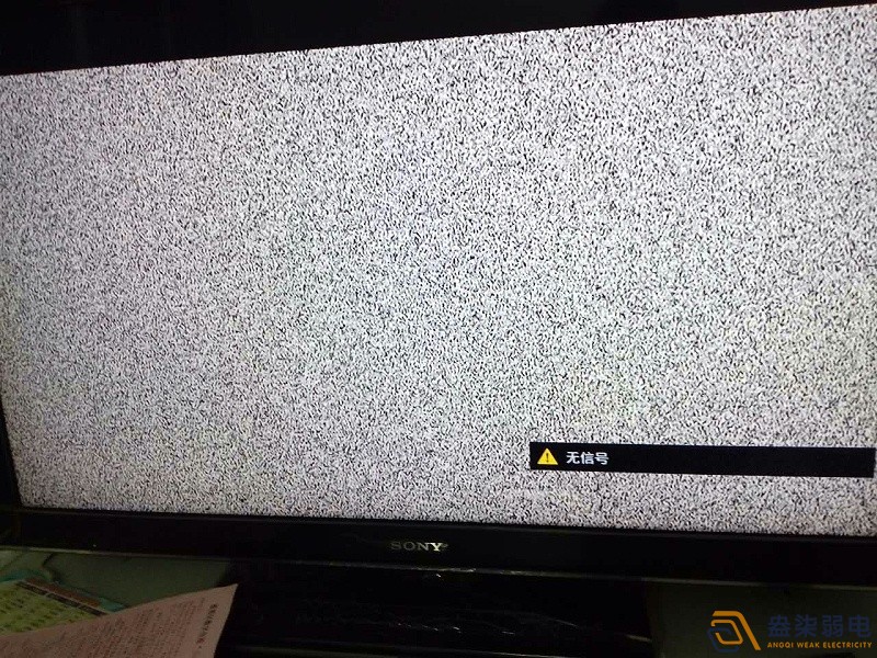 安防監(jiān)控?cái)z像機(jī)出現(xiàn)雪花應(yīng)該如何處理