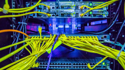 安防監(jiān)控項目 中，挑選交換機需要注意什么？