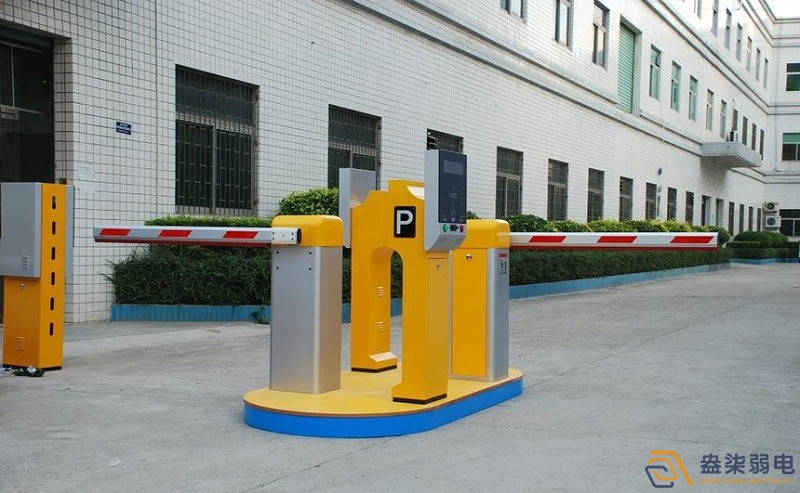 工廠停車道閘價格受哪些因素影響？