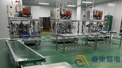 食品制造廠機(jī)器人如何挑選？