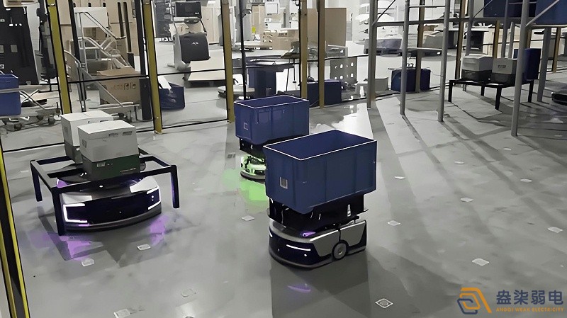 為什么料箱機(jī)器人更適合倉(cāng)儲(chǔ)智能化發(fā)展？