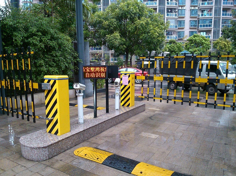 什么是智慧小區(qū)月卡型停車管理系統(tǒng)？